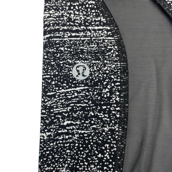 LULULEMON Pace Perfect 7/8 Tight Sz 4 Air Time White Black - Picture 7 of 9